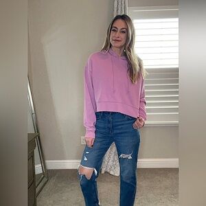 Cropped sweatshirt